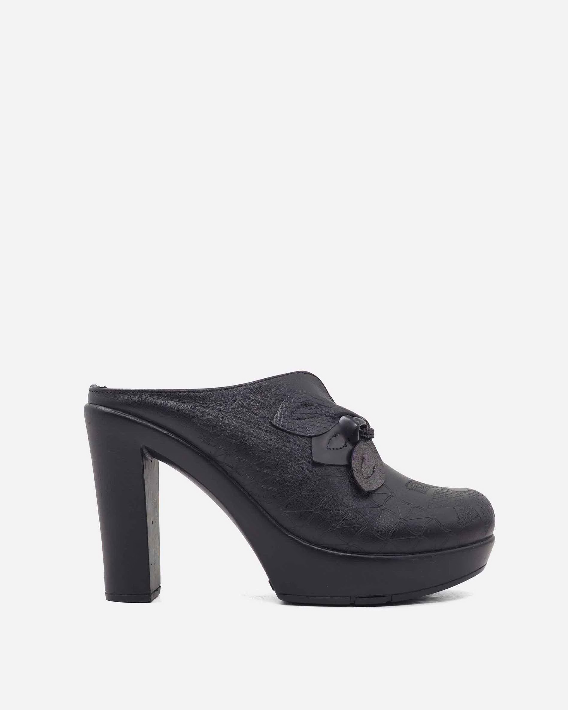 صندل زنانه 2464 شناسه 0004 چرم طبیعی